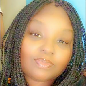 Meet your Posher, Sharon